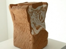 francesco fossati, #019 (from "sculptures"), 2012, clay, 12x14x20 cm - courtesy galleria cart, monza - photo giacomo de donà