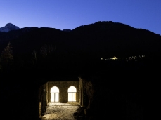 monte ricco fort -  outside, by night - photo giacomo de donà