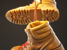 Matteo Attruia, Shoefiti (settembre 2012), 2012, cavo metallico e scarpe, dimensioni variabili, foto giacomo de dona