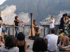 triomomentum performa casso, primo set, plancia allo spazio