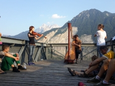 triomomentum performa casso, primo set, plancia allo spazio