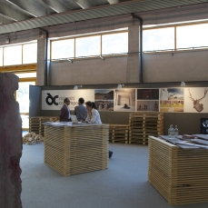 dc-expodolomiti-stand-con-cason-marmipallets-dolomiti-nextlongarone-fierefoto-a-montresor-9