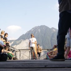triomomentum performa casso, primo set, plancia allo spazio