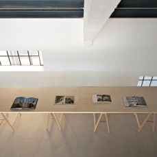 cristian chironi, cutter, (le alpi; hymalaia; dolomiti; monte bianco) libri d\'artista intagliati a mano, misure differenti per ciascuno, courtesy dell\'artista, 2010-11, foto a. montresor