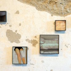 chiara enzo - pareti_convalescenza_letti_sterno_neon spento - insito - brain-tooling - foto: giacomo de donà