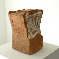 francesco fossati, #019 (dalla serie sculture), 2012, terracotta, 12x14x20 cm - courtesy galleria cart, monza - foto giacomo de donà