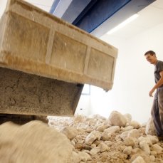 Agner, allestimento dell\'opera a Taibon_fare lo Spigolo Nord_foto Giacomo De Dona