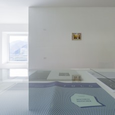 Matthias Weischer - SOLO table (di Paolo de Biasi) -  Solo, a group exhibition - foto Nicola Noro