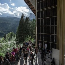 caldo il cielo su borca - 16 maggio 2015 - terrazza all\'aula magna, spalto sul pelmo - foto giacomo de dona\'