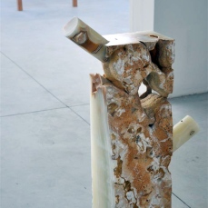paolo gonzato, senza titolo, carotatura su marmo del portogallo, dimensioni variabili, sasss muss, padiglione pavione, 2011, foto e. bertaglia