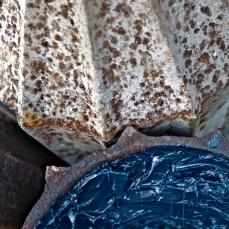 alessandro pavone, innesco, assemblaggio, ferrofusioni, dimensioni variabili, 2011, foto a. montresor