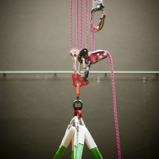 dc_questa-sosta-performance-tome_-2012_sistema-ancoraggio_foto-giacomo-de-dona