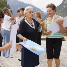 rachele maistrello - beyond tropici/behind tropici - performance, cava 2 sass muss - estate 2011