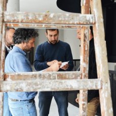 roccedimenti - andrea grotto realizza la propria opera in seguito alla residenza di due settimane a casso