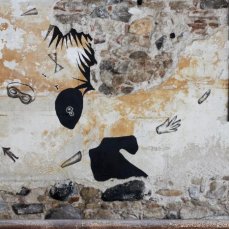 andrea bianconi, tunnel city, particolare dell\'allestimento, courtesy atipografia