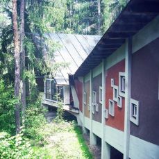ex villaggio eni di borca di cadore_colonia e bosco- foto alice ferrazza