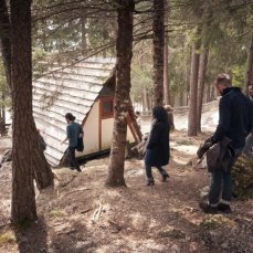 villaggio eni di borca di cadore_in esplorazione al campeggio_foto giacomo de donà
